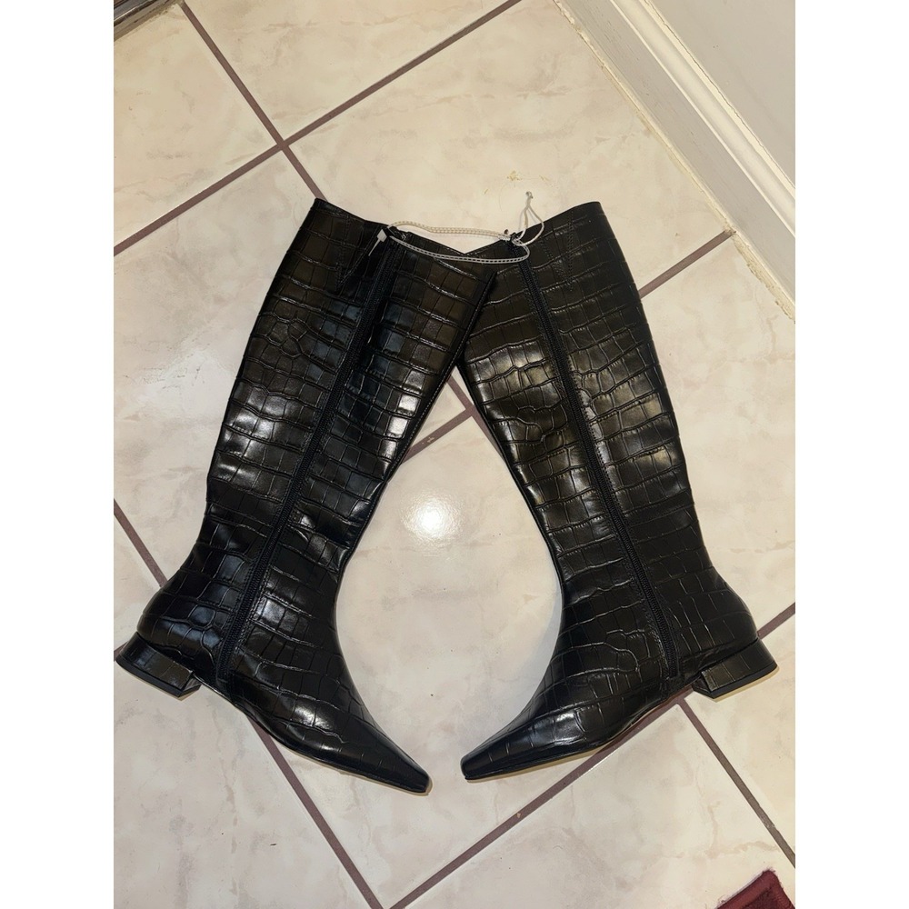 NWOB Gianni Bini Woman's Sharri Crocodile‎ Embossed Leather Black Boots Sz 7 - Picture 5 of 9